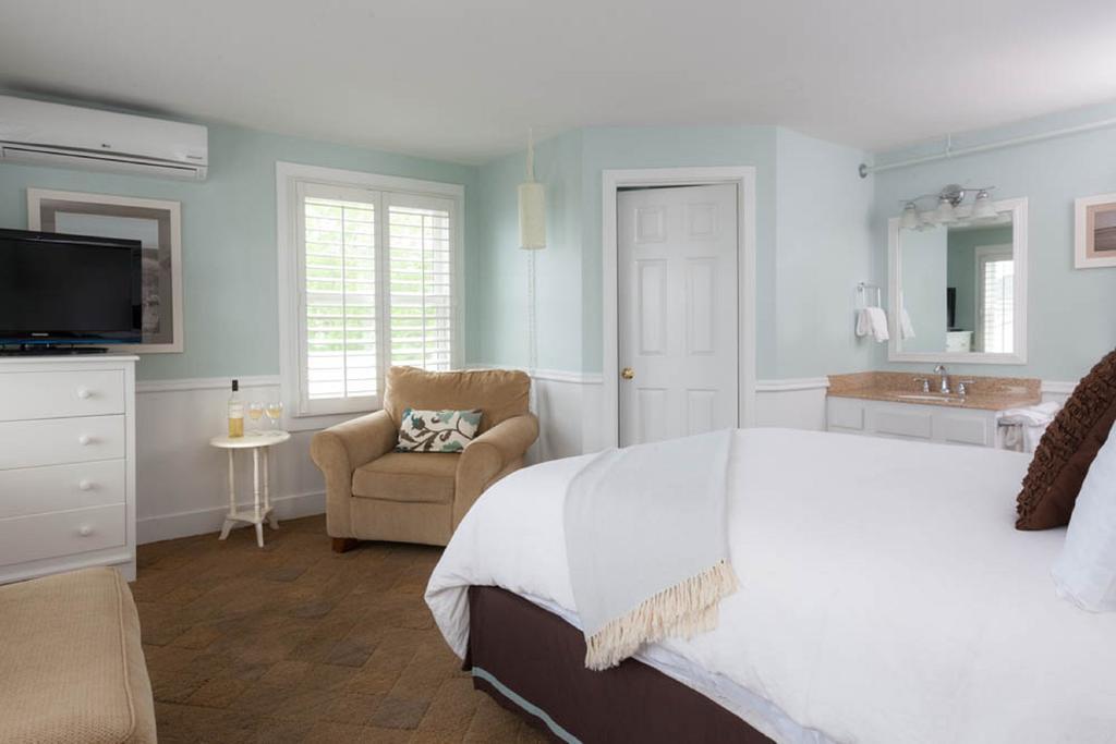 Vineyard Square Hotel And Suites Edgartown Zimmer foto