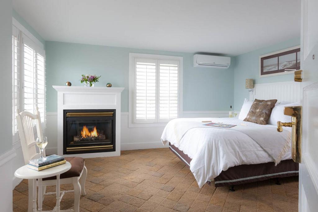 Vineyard Square Hotel And Suites Edgartown Zimmer foto